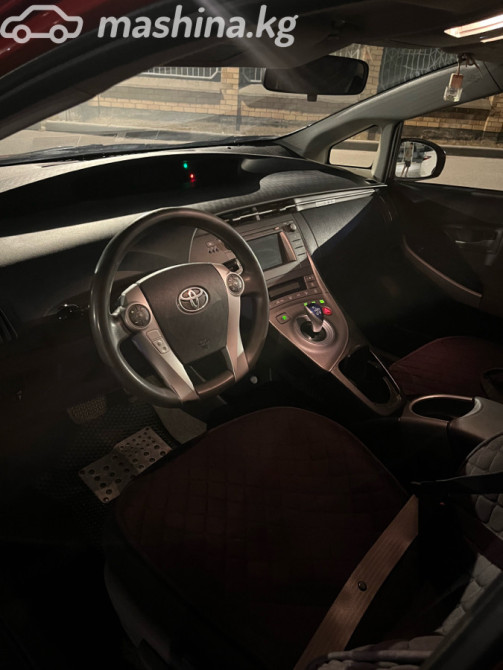 Toyota Prius III Рестайлинг (XW30) 1.8, 2012 Бишкек - изображение 5