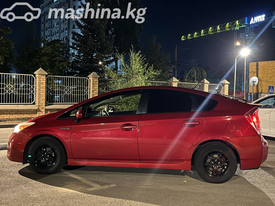 Toyota Prius III Рестайлинг (XW30) 1.8, 2012 Бишкек - изображение 4