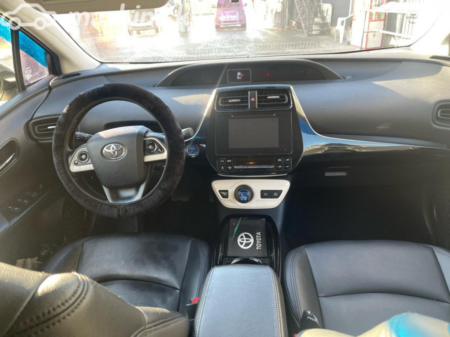 Toyota Prius IV (XW50) 1.8, 2018 Бишкек - сүрөт 4