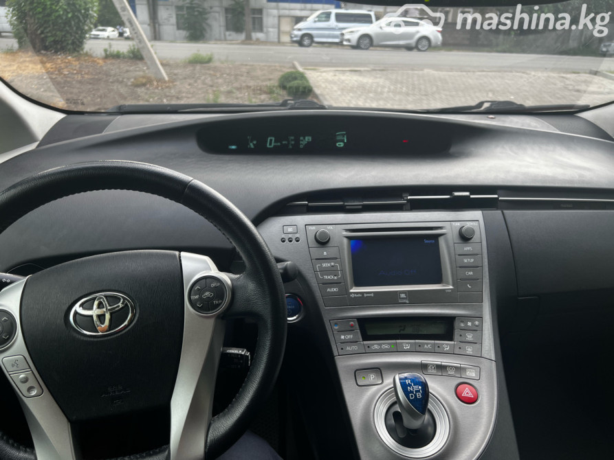 Toyota Prius III Рестайлинг (XW30) 1.8, 2015 Bishkek - photo 7