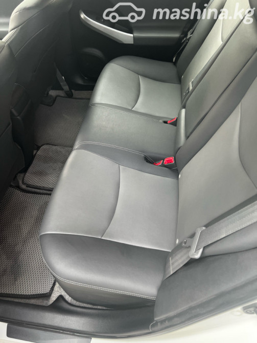 Toyota Prius III Рестайлинг (XW30) 1.8, 2015 Bishkek - photo 5