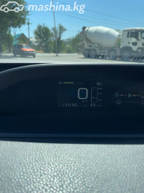 Toyota Prius IV (XW50) 1.8, 2016 Бишкек - сүрөт 7