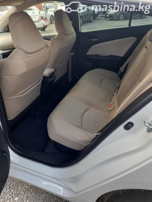 Toyota Prius IV Рестайлинг (XW50) 1.8, 2020 Бишкек - изображение 8