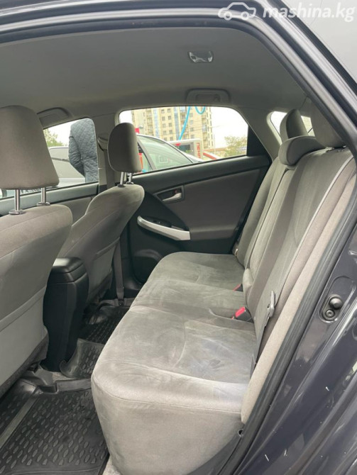 Toyota Prius III Рестайлинг (XW30) 1.8, 2015 Bishkek - photo 4