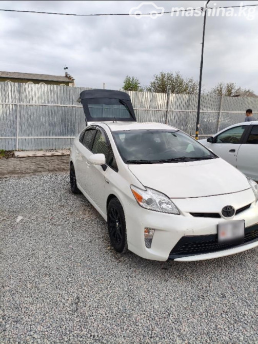 Toyota Prius III Рестайлинг (XW30) 1.8, 2015 Bishkek - photo 1
