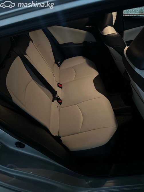 Toyota Prius IV (XW50) 1.8, 2016 Бишкек - сүрөт 3