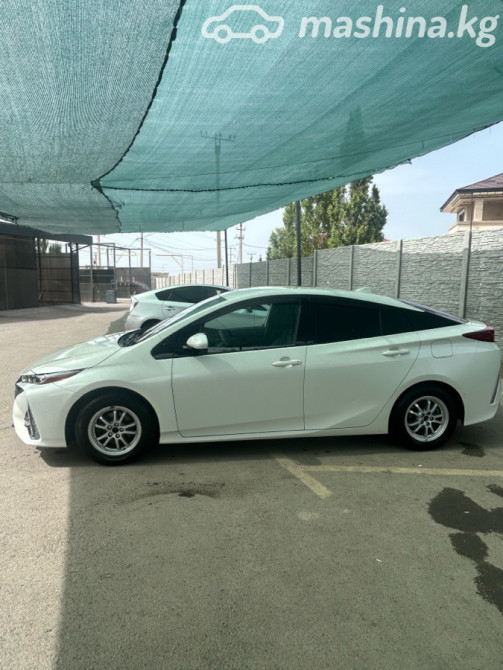Toyota Prius IV Рестайлинг (XW50) 1.8, 2020 Bishkek - photo 15
