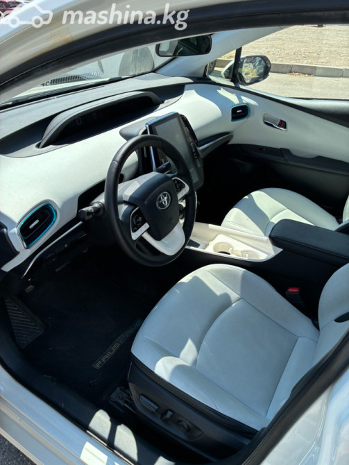 Toyota Prius IV Рестайлинг (XW50) 1.8, 2018 Bishkek - photo 3