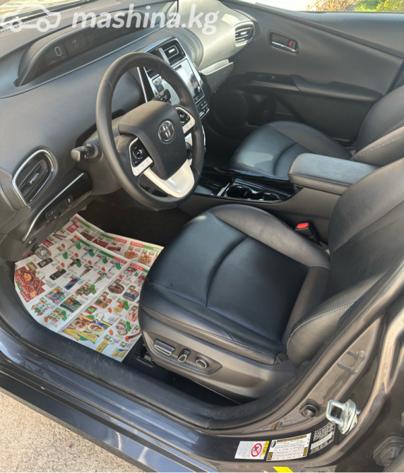 Toyota Prius IV (XW50) 1.8, 2017 Bishkek - photo 4