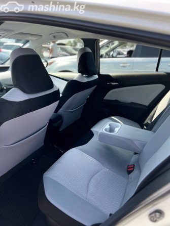 Toyota Prius IV (XW50) 1.8, 2017 Бишкек - сүрөт 8