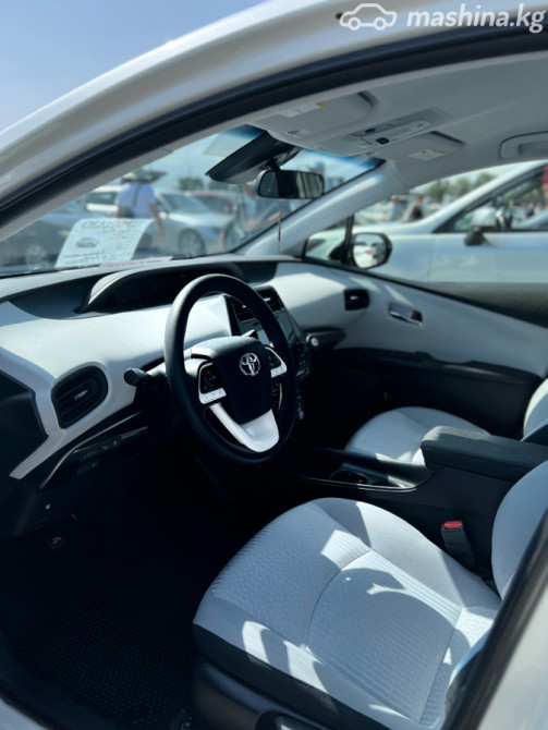 Toyota Prius IV (XW50) 1.8, 2017 Бишкек - сүрөт 6