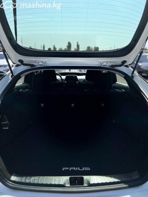 Toyota Prius IV (XW50) 1.8, 2017 Бишкек - сүрөт 9