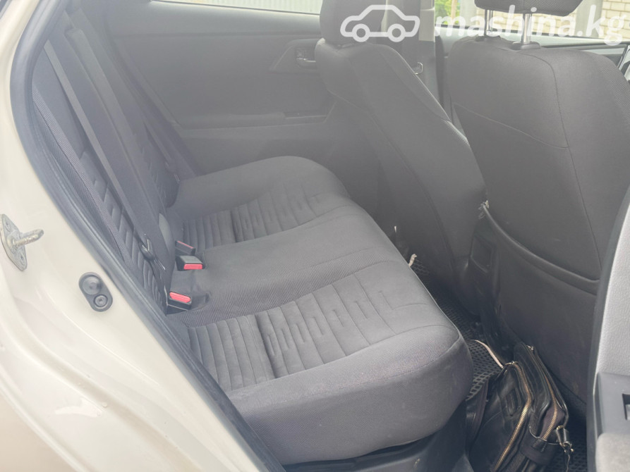 Toyota Prius IV (XW50) 1.8, 2016 Бишкек - изображение 7