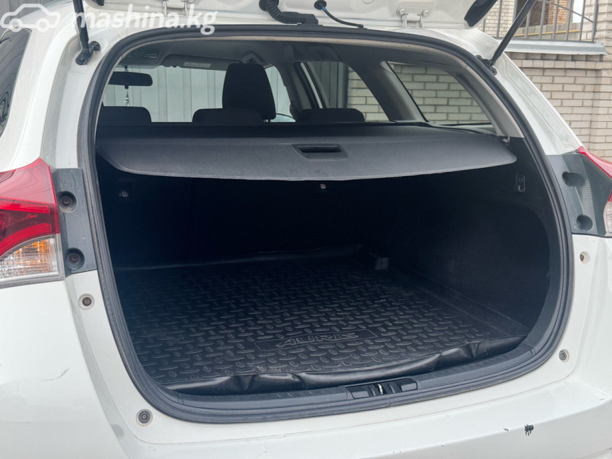 Toyota Prius IV (XW50) 1.8, 2016 Бишкек - изображение 8