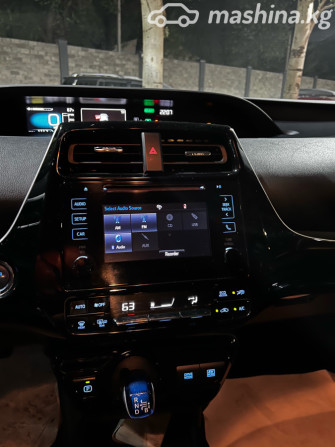 Toyota Prius IV Рестайлинг (XW50) 1.8, 2019 Бишкек - сүрөт 11