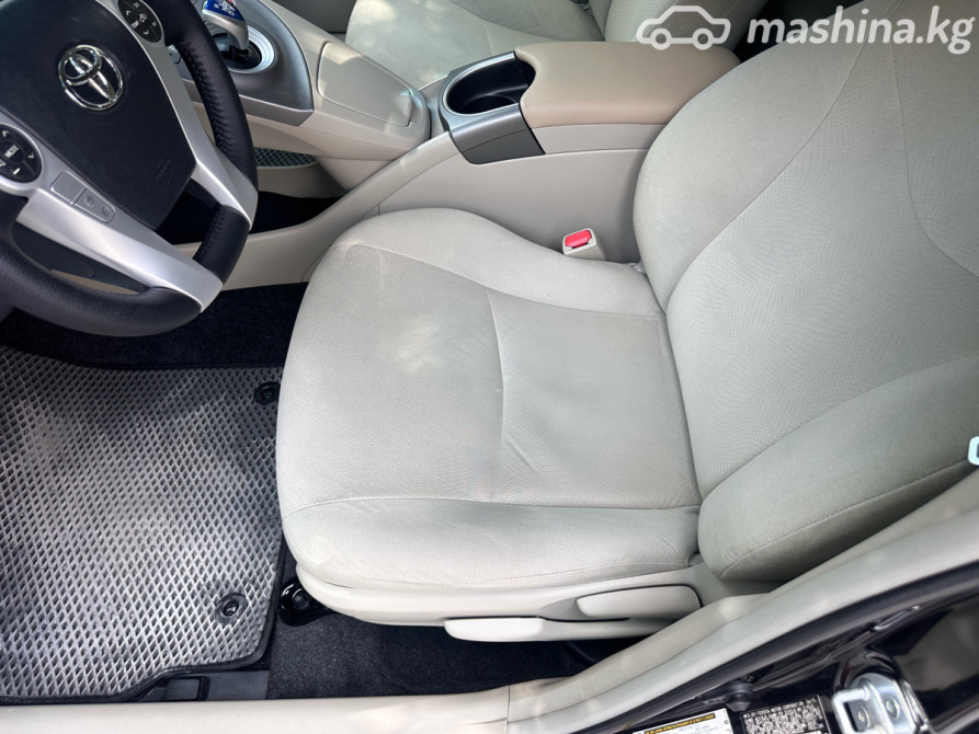 Toyota Prius III Рестайлинг (XW30) Plug-in Hybrid 1.8, 2015 Bishkek - photo 10