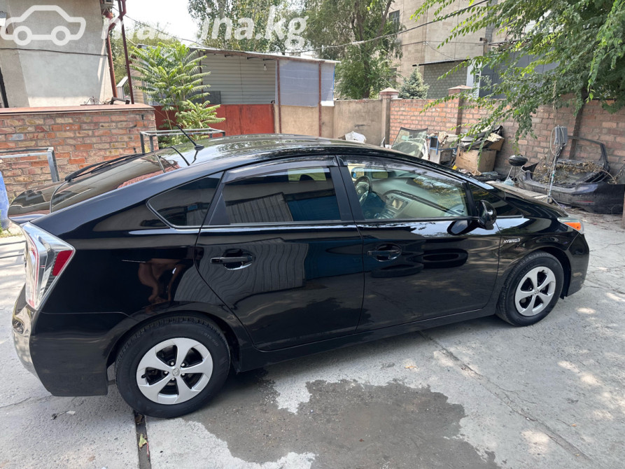 Toyota Prius III Рестайлинг (XW30) Plug-in Hybrid 1.8, 2015 Bishkek - photo 8