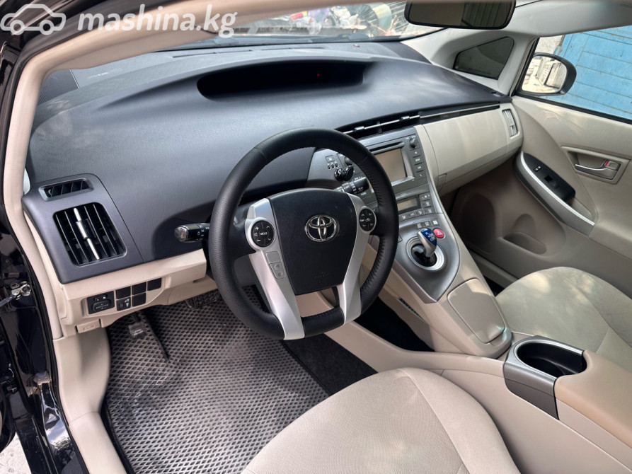 Toyota Prius III Рестайлинг (XW30) Plug-in Hybrid 1.8, 2015 Bishkek - photo 11