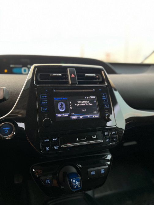 Toyota Prius IV Рестайлинг (XW50) 1.8, 2019 Bishkek - photo 7