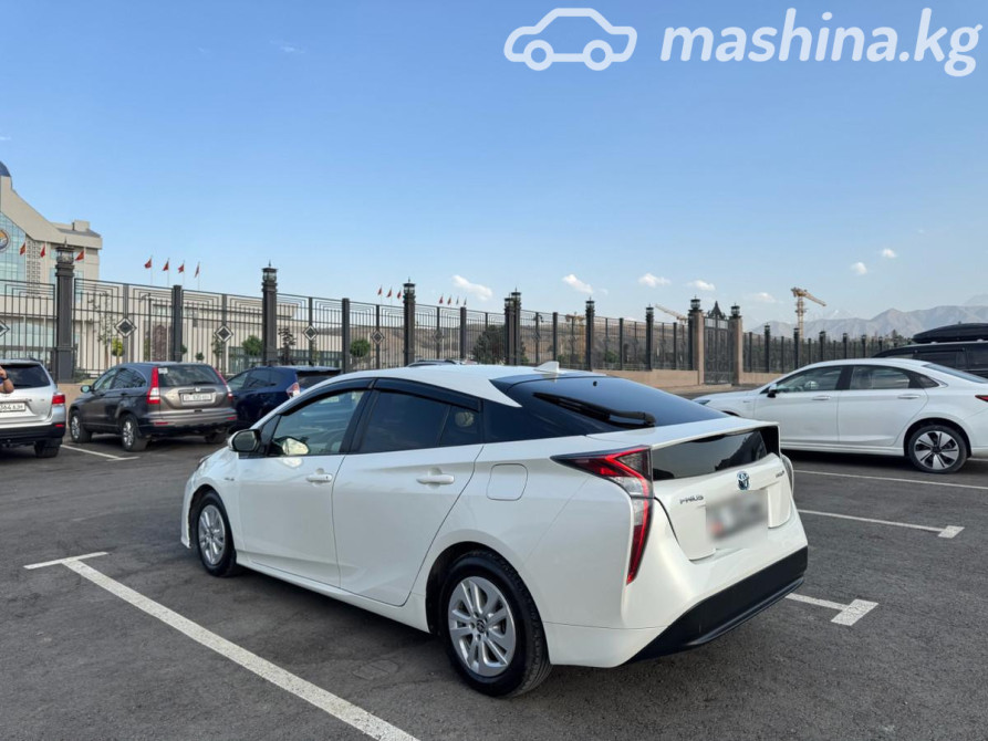 Toyota Prius IV (XW50) 1.8, 2016 Bishkek - photo 5