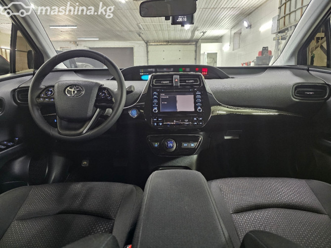 Toyota Prius IV Рестайлинг (XW50) 1.8, 2019 Бишкек - сүрөт 10