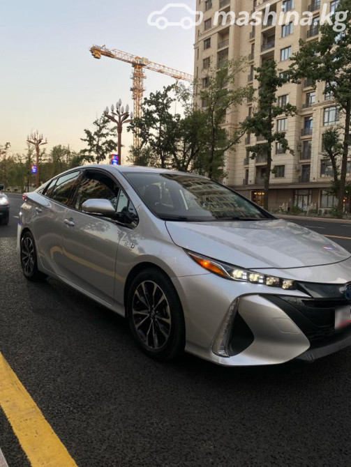 Toyota Prius IV Рестайлинг (XW50) 1.8, 2020 Bishkek - photo 2