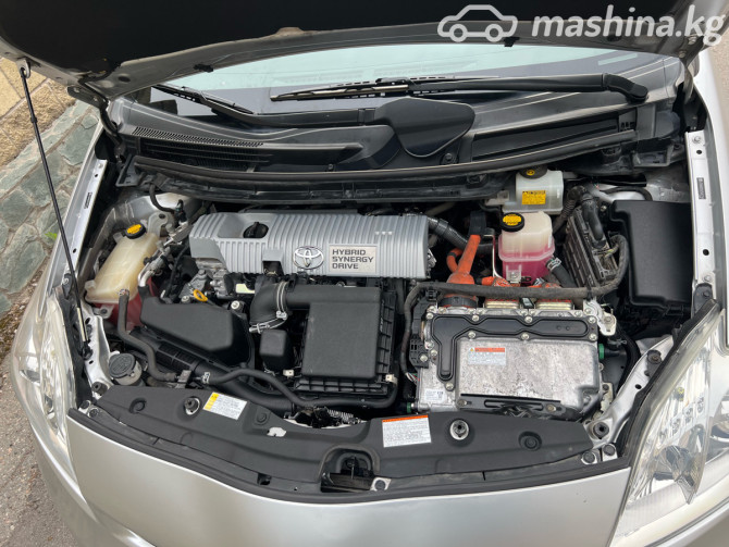 Toyota Prius III Рестайлинг (XW30) 1.8, 2012 Бишкек - сүрөт 4
