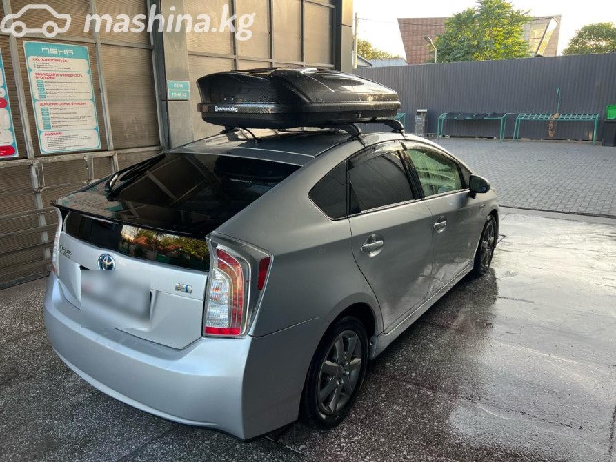 Toyota Prius III Рестайлинг (XW30) 1.8, 2012 Bishkek - photo 2