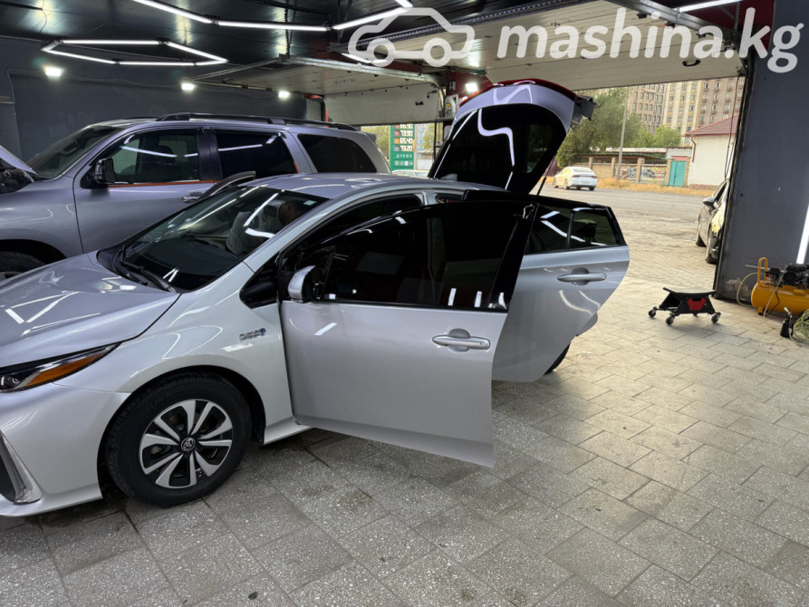 Toyota Prius IV (XW50) Prime 1.8, 2017 Бишкек - изображение 2