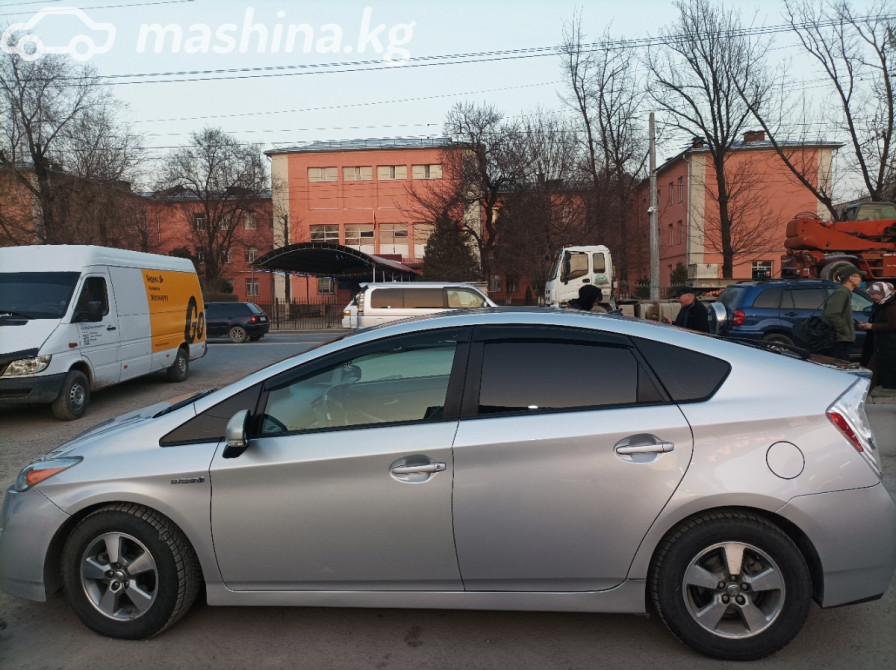 Toyota Prius III (XW30) 1.8, 2011 Bishkek - photo 8