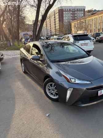 Toyota Prius IV Рестайлинг (XW50) 1.8, 2021 Бишкек