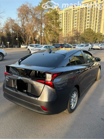 Toyota Prius IV Рестайлинг (XW50) 1.8, 2021 Бишкек - сүрөт 4