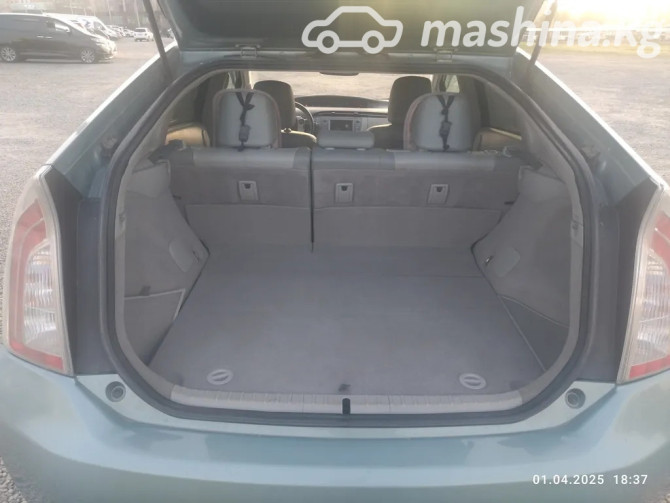 Toyota Prius III Рестайлинг (XW30) Plug-in Hybrid 1.8, 2012 Bishkek - photo 3