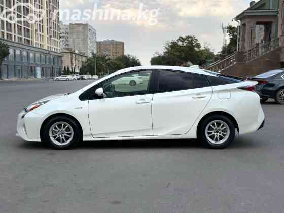 Toyota Prius IV (XW50) 1.8, 2016 Bishkek