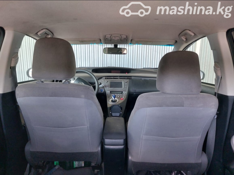 Toyota Prius III Рестайлинг (XW30) Plug-in Hybrid 1.8, 2015 Бишкек - изображение 6