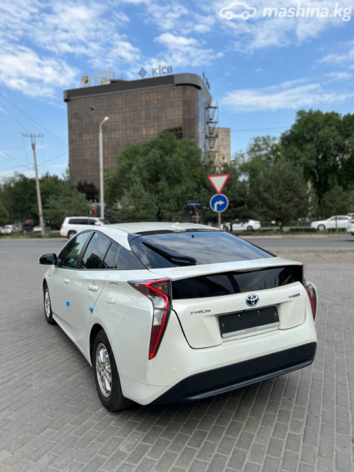 Toyota Prius IV (XW50) 1.8, 2018 Бишкек - сүрөт 4