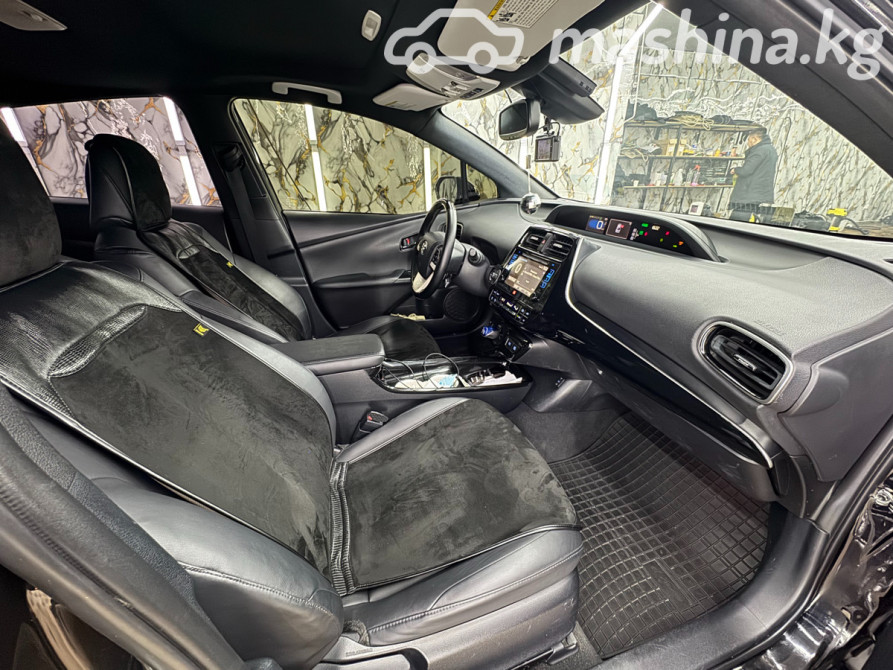 Toyota Prius IV (XW50) 1.8, 2016 Бишкек - сүрөт 12