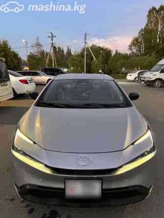 Toyota Prius V (XW60) 2.0, 2024 Bishkek