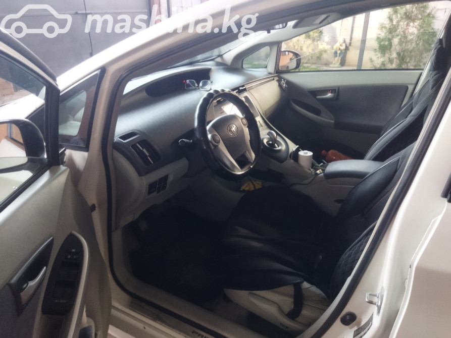Toyota Prius III (XW30) 1.8, 2011 Бишкек - сүрөт 8
