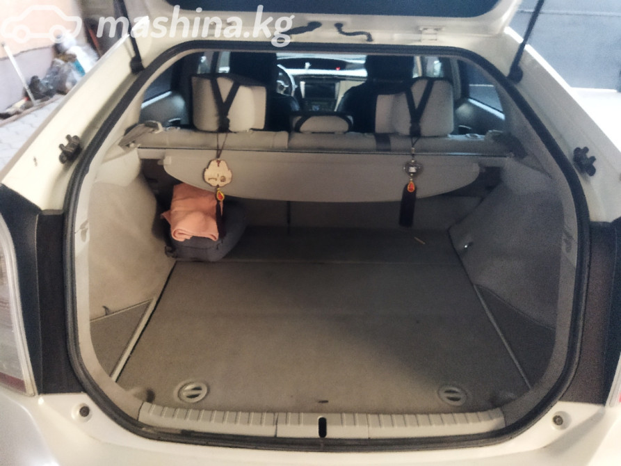 Toyota Prius III (XW30) 1.8, 2011 Бишкек - сүрөт 5