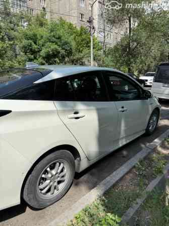Toyota Prius IV Рестайлинг (XW50) 1.8, 2020 Bishkek