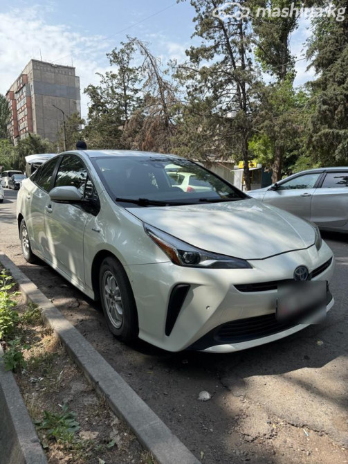Toyota Prius IV Рестайлинг (XW50) 1.8, 2020 Бишкек - изображение 1