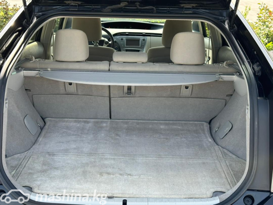 Toyota Prius III Рестайлинг (XW30) Plug-in Hybrid 1.8, 2013 Бишкек - изображение 10