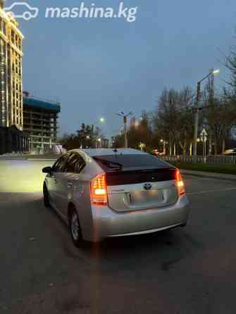 Toyota Prius III (XW30) 1.8, 2011 Bishkek