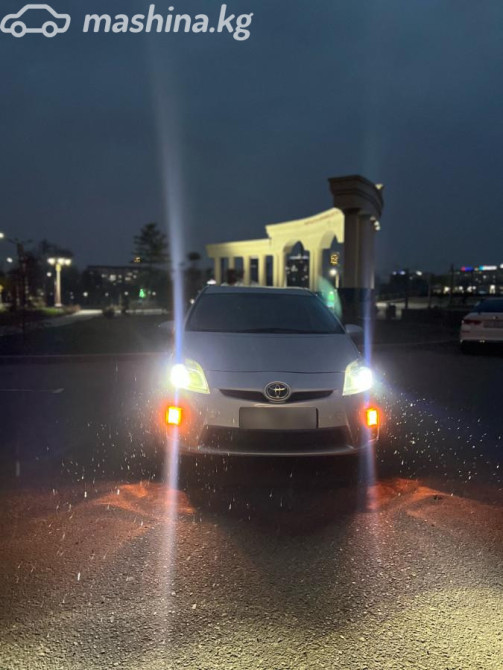 Toyota Prius III (XW30) 1.8, 2011 Бишкек - сүрөт 4