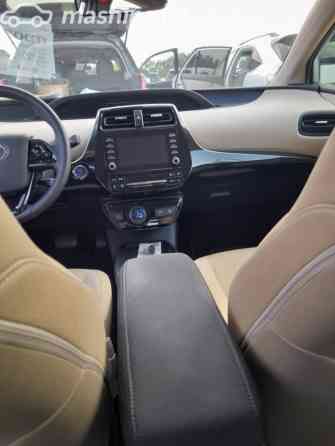 Toyota Prius IV Рестайлинг (XW50) 1.8, 2020 Bishkek