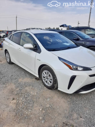 Toyota Prius IV Рестайлинг (XW50) 1.8, 2020 Бишкек - сүрөт 3