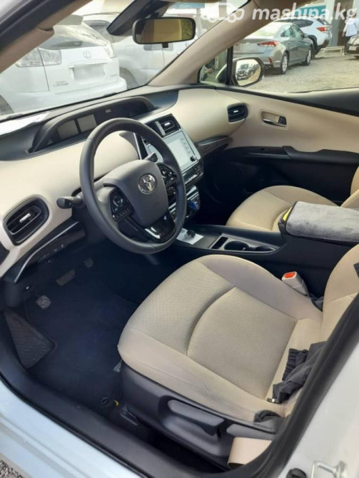 Toyota Prius IV Рестайлинг (XW50) 1.8, 2020 Бишкек - изображение 5