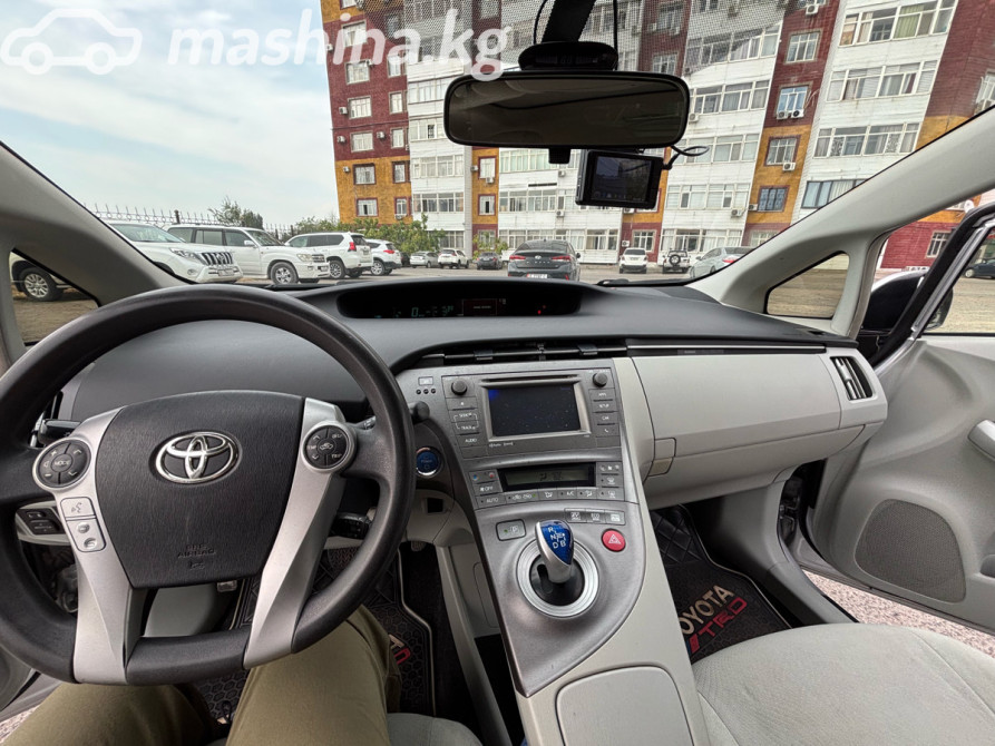 Toyota Prius III Рестайлинг (XW30) 1.8, 2012 Бишкек - сүрөт 5