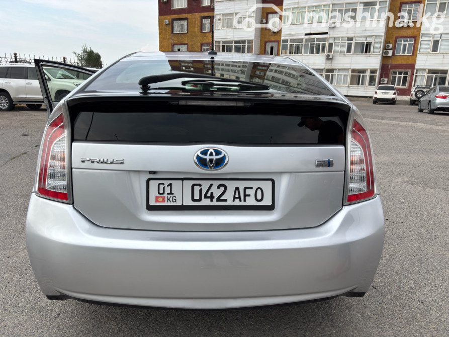 Toyota Prius III Рестайлинг (XW30) 1.8, 2012 Бишкек - сүрөт 3
